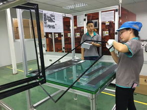 江門工廠粘貼技能競賽 商貿(mào)力量共筑匠心舞臺(tái)